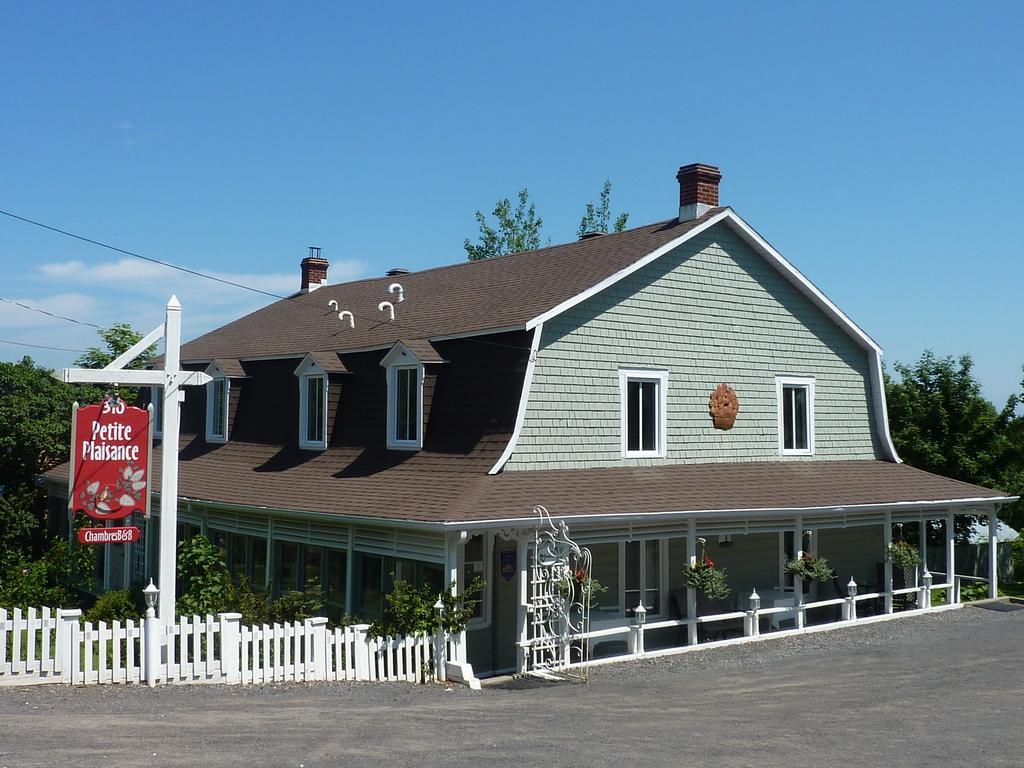 Auberge Petite Plaisance La Malbaie Exterior foto