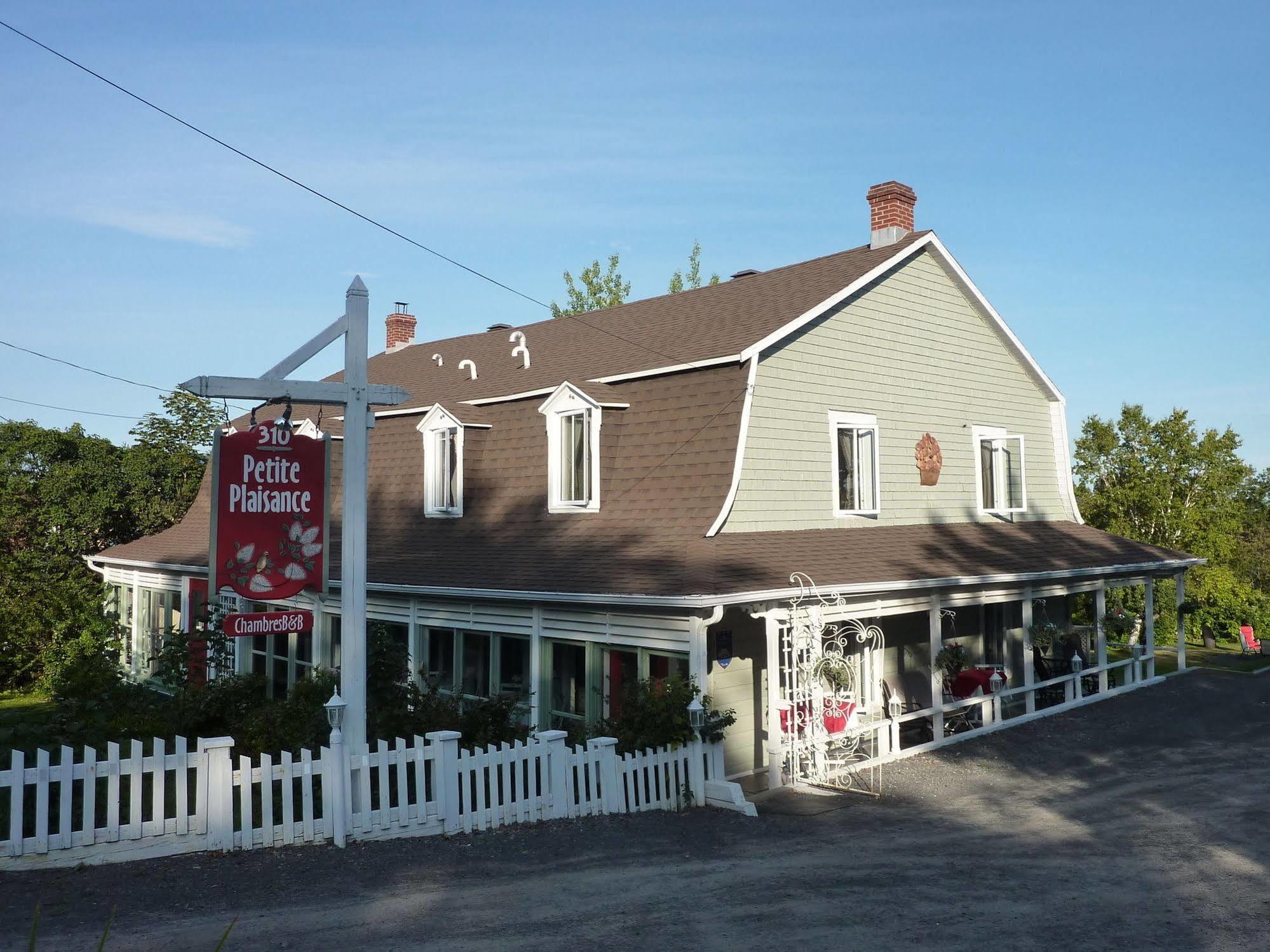 Auberge Petite Plaisance La Malbaie Exterior foto